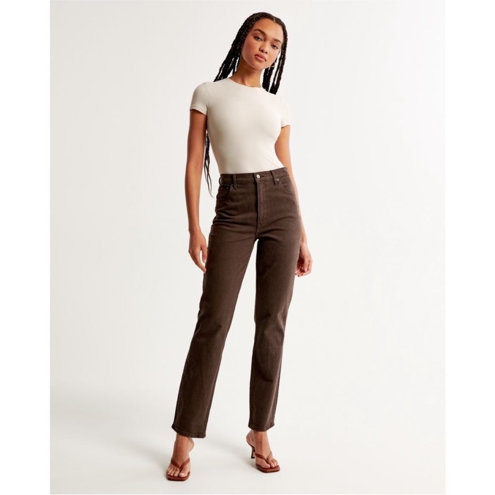 Abercrombie & Fitch '90s Straight Ultra High Rise Brown Jeans